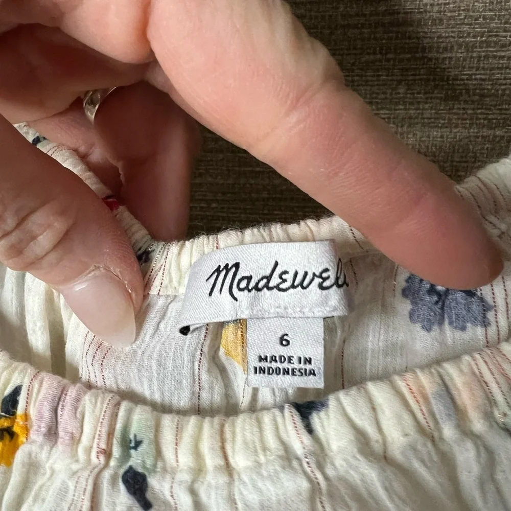 Madewell Ruffle-Strap Cami Top in Metallic-Striped Confetti Floral size 6